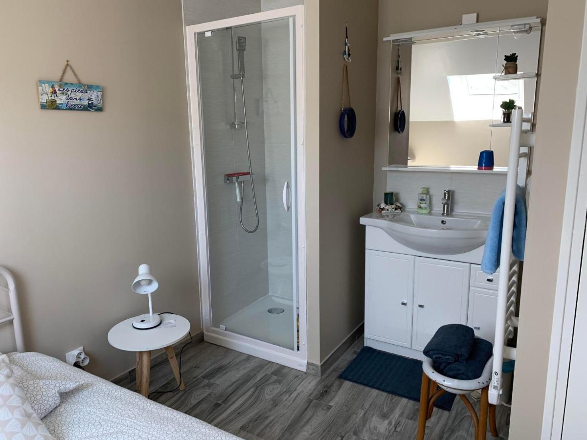 Chez Mario Apartment Saint-Pierre-Église Екстериор снимка