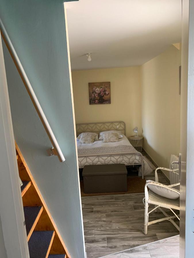 Chez Mario Apartment Saint-Pierre-Église Екстериор снимка