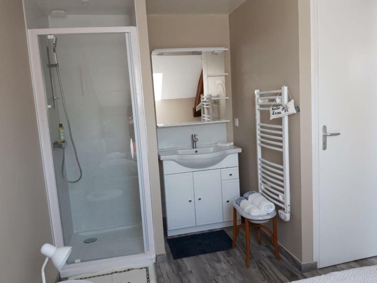 Chez Mario Apartment Saint-Pierre-Église Екстериор снимка